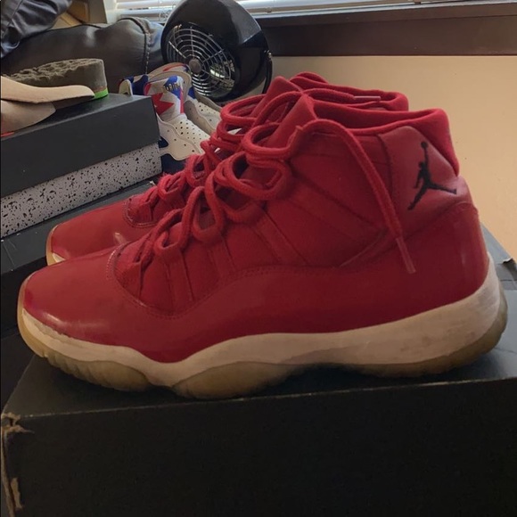 Air Jordan 11 ‘Win Like 96’ - Picture 1 of 6